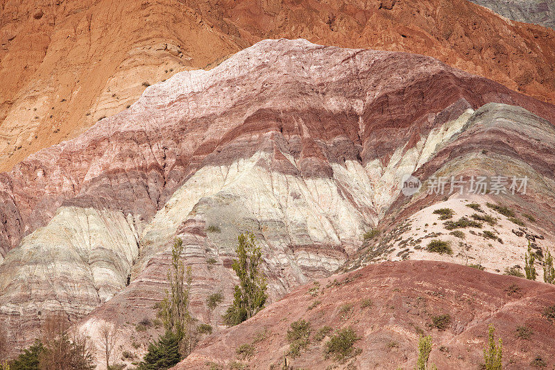 阿根廷山谷在Purmamarca Cerro de los siete colors